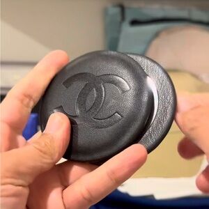 LAST ONE CHANEL GWP Black Embossed CC Round Compact Case